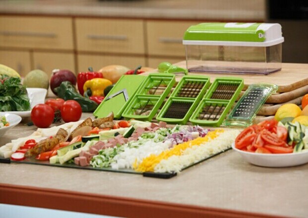 12-in-1 Multifinctional Vegetable Chopper&Slicer